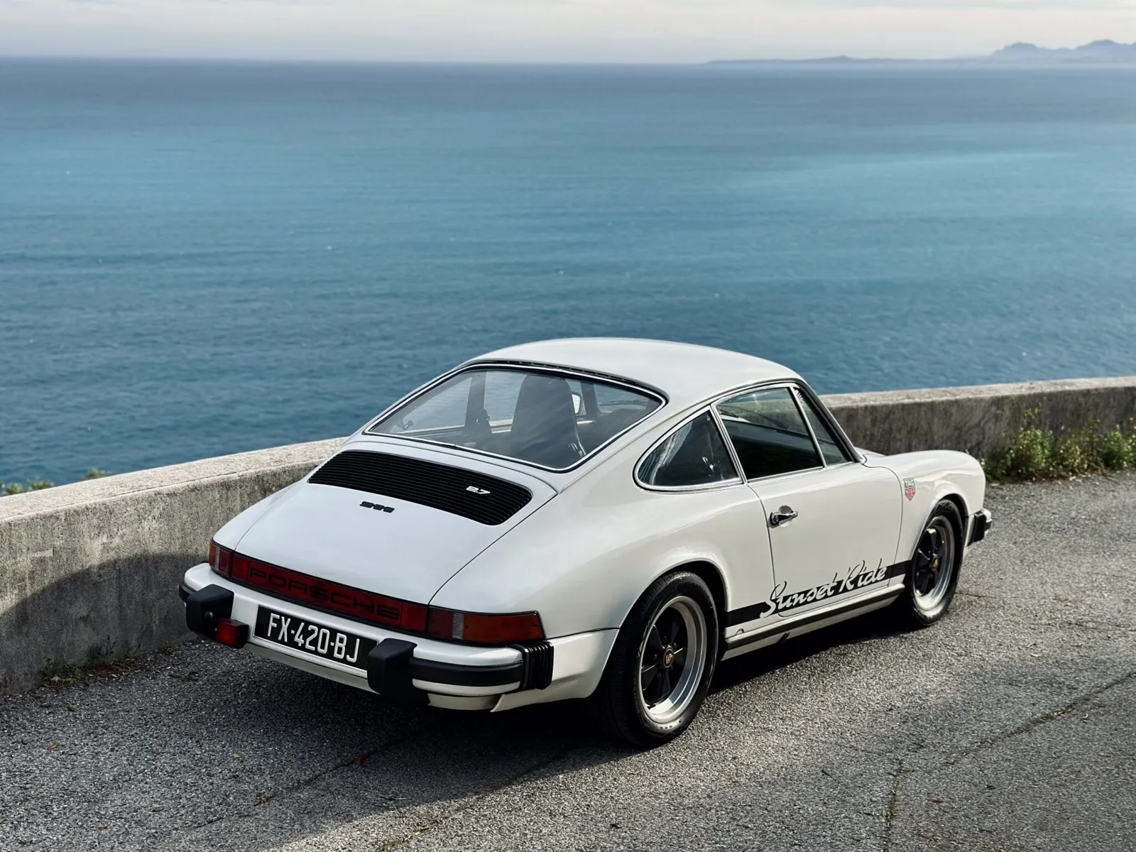 Porsche 911 Carrera 2.7L (3)