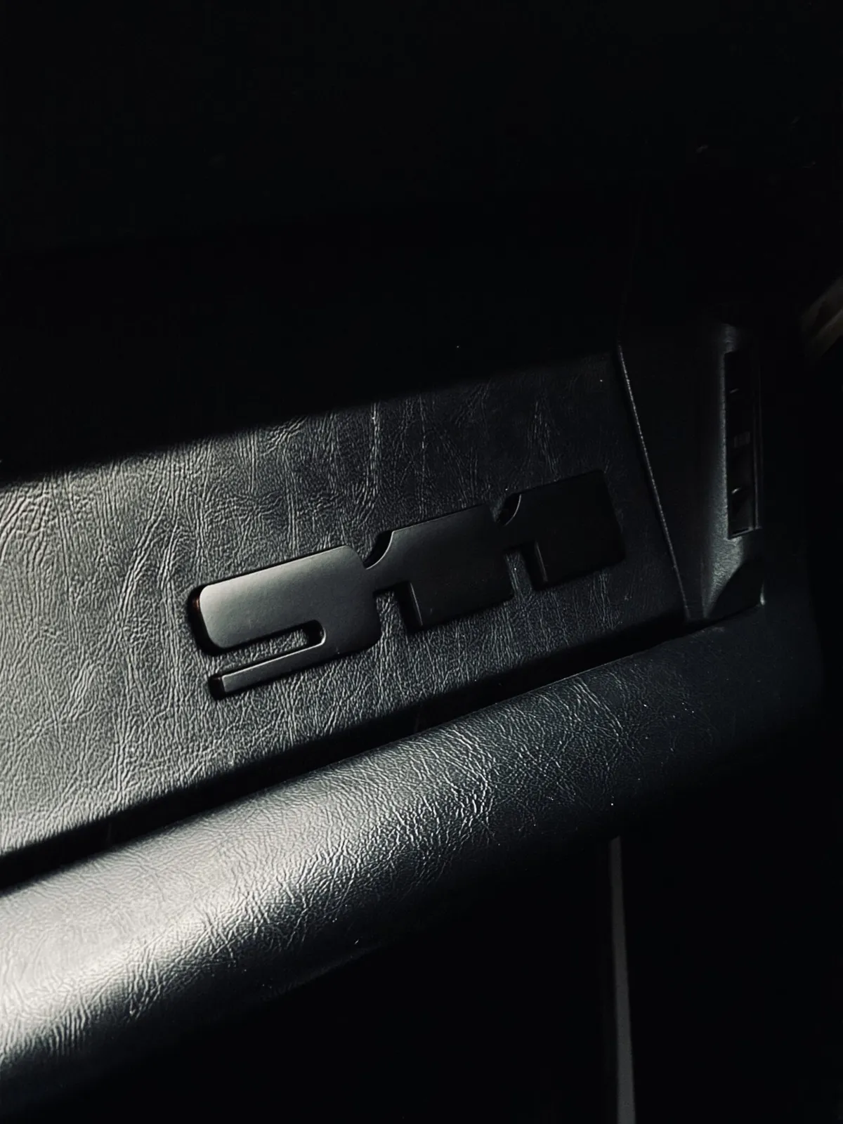 Porsche 911 Carrera 2.7L (4)