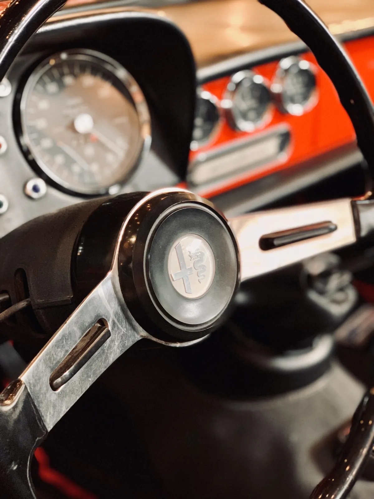 Alfa Romeo Spider 1300 Junior (5)