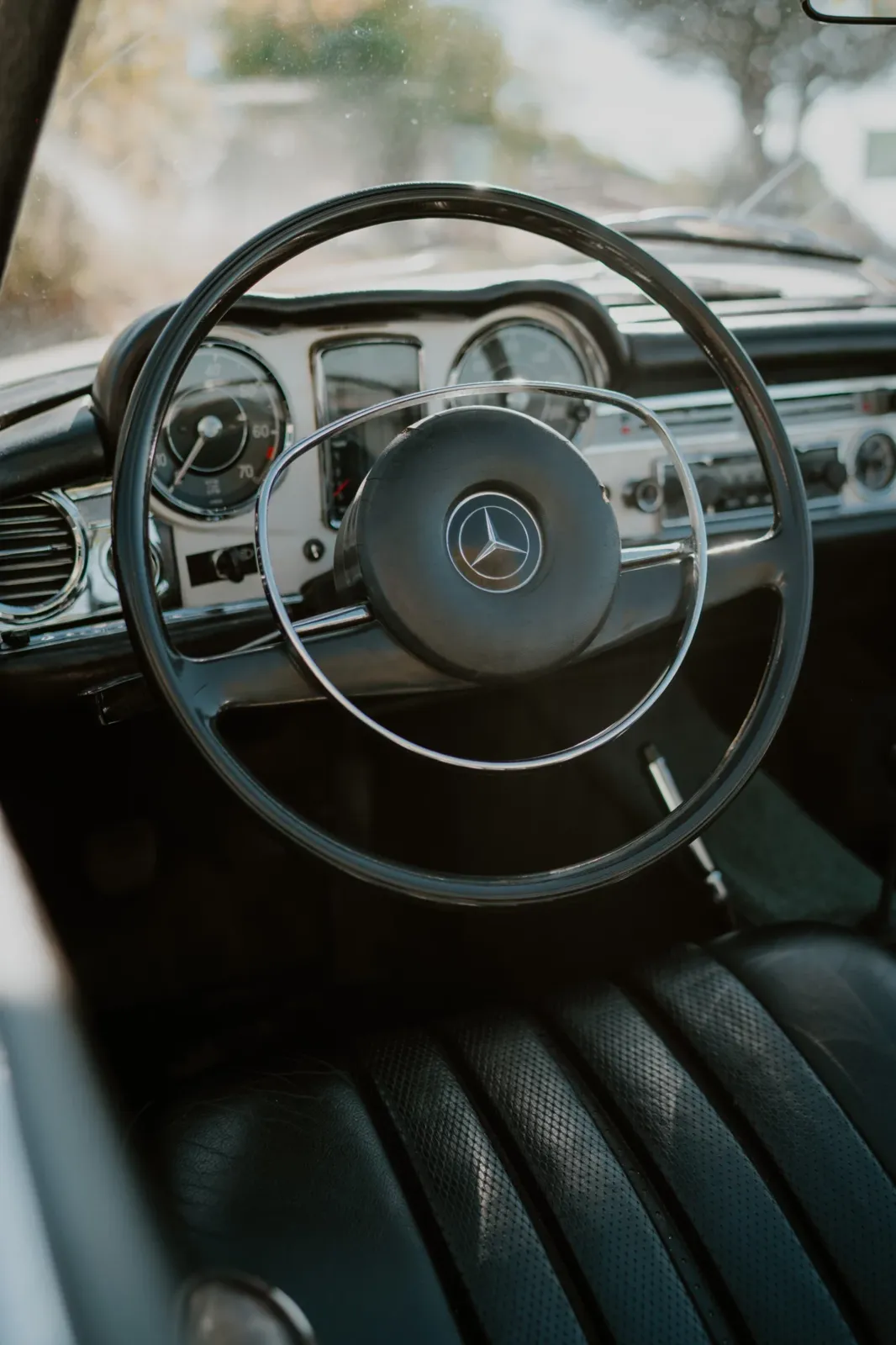 Mercedes 280SL Pagoda (6)