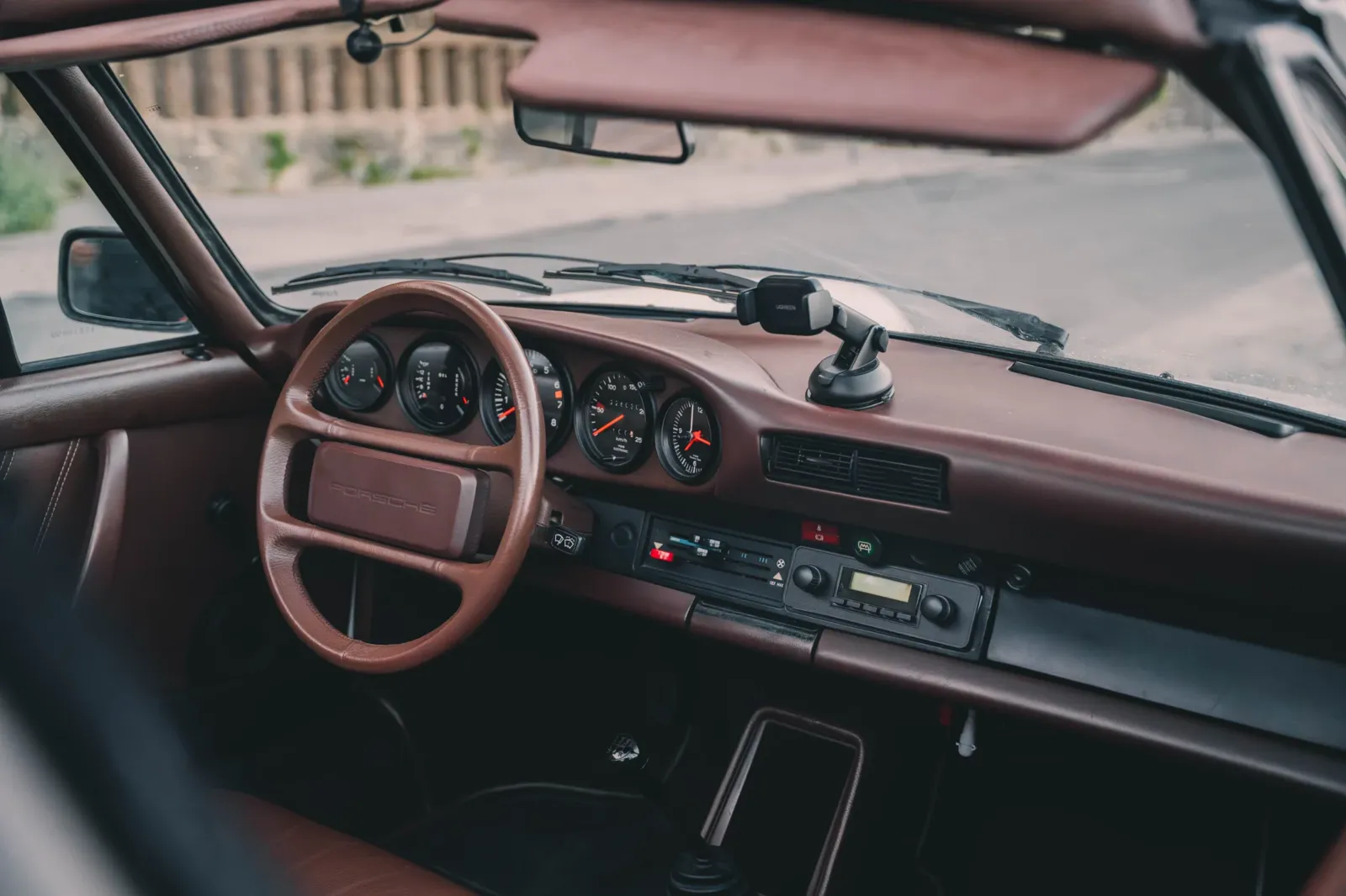 Porsche 911 Carrera 2.7L Targa (3)