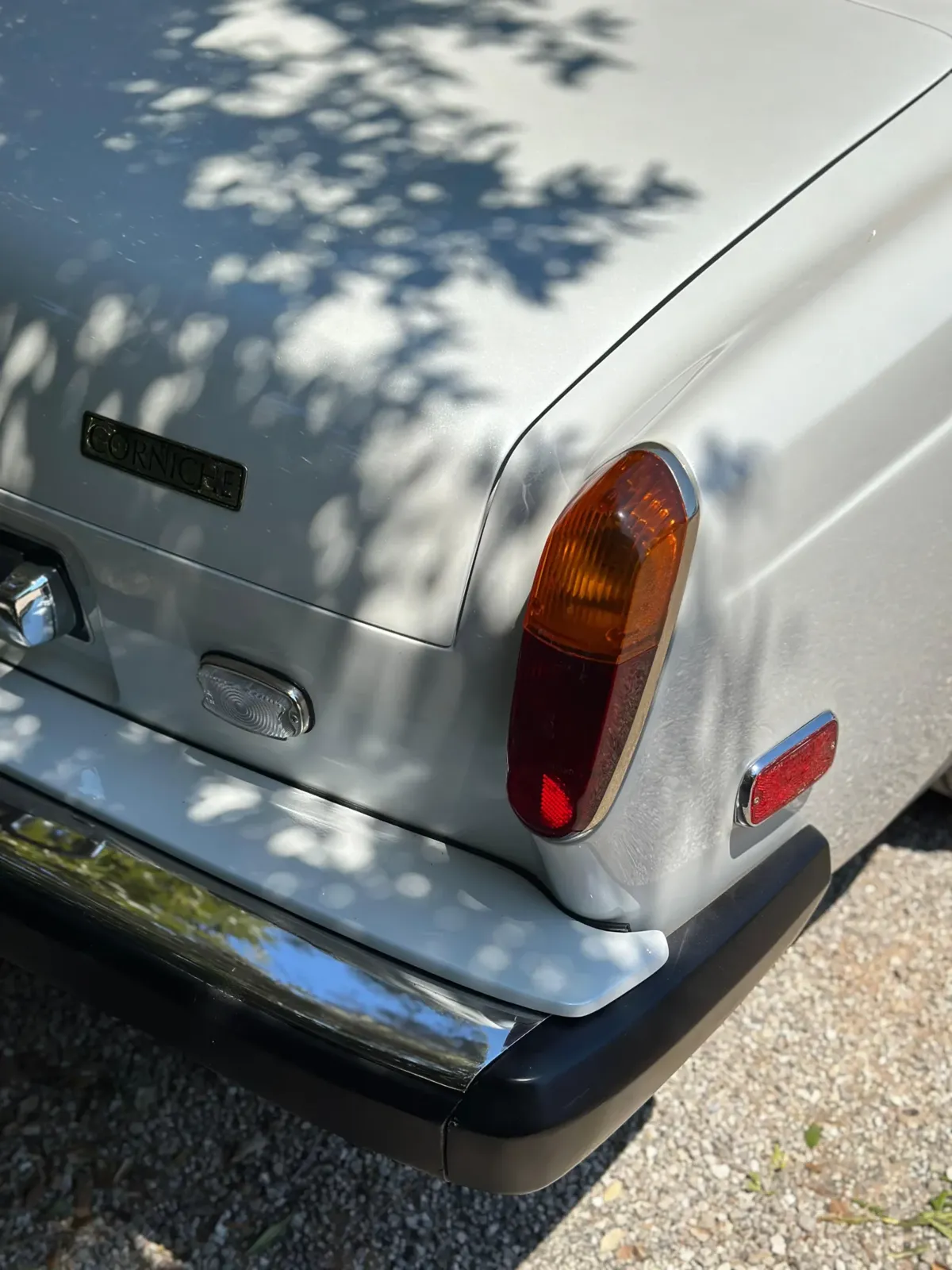 Rolls Royce Corniche (6)