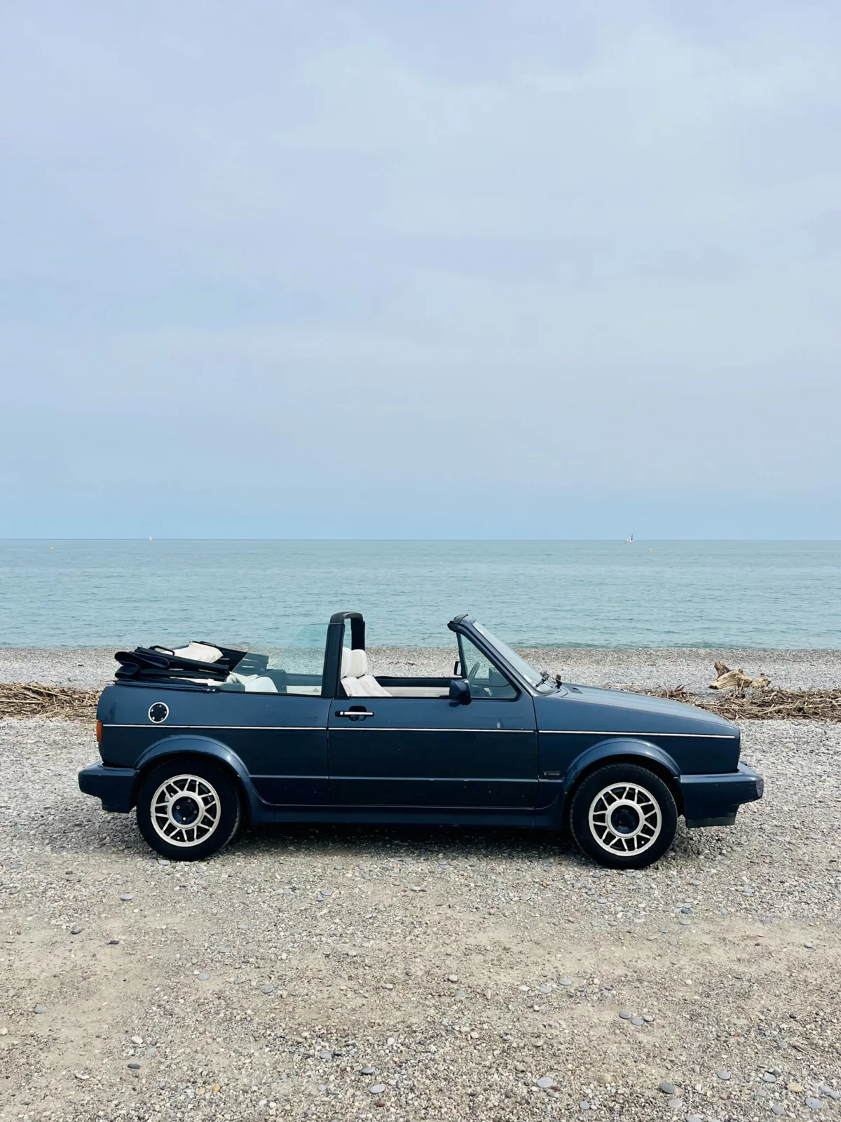 Volkswagen Golf 1 (1)