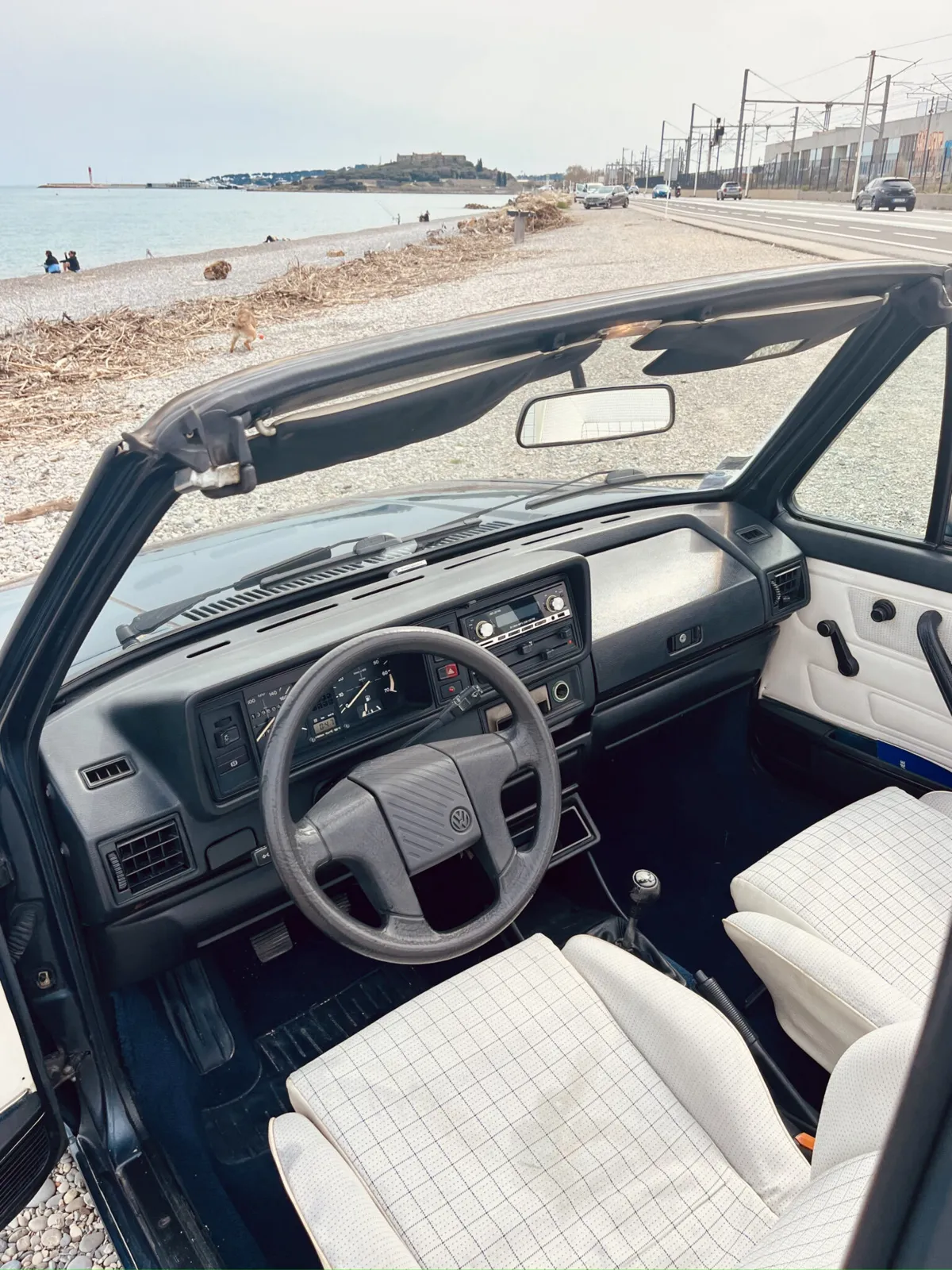 Volkswagen Golf 1 (4)