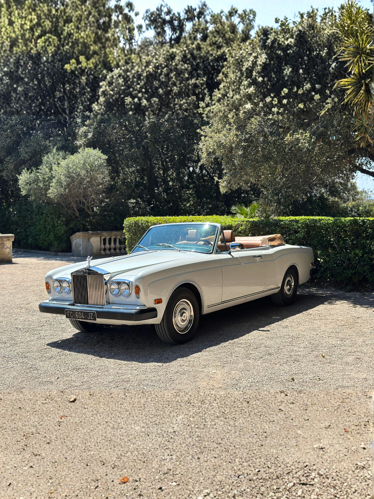 Rolls Royce Corniche classic luxury convertible rental wedding car.